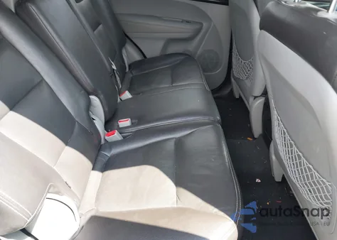 2011 Kia Sorento Lx V6 z USA, uszkodzony, nr VIN 5XYKT4A27BG110693